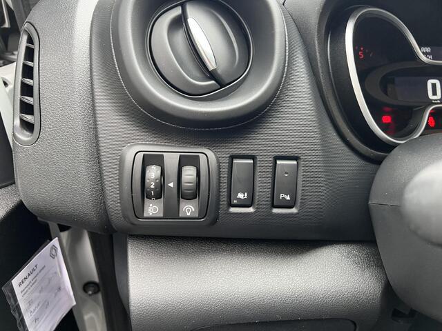 Renault TRAFIC 2.0 dCi 120 T29 L2H1 Comfort | Trekhaak | Navigatie | Cruise Control | LED | DAB | Airco