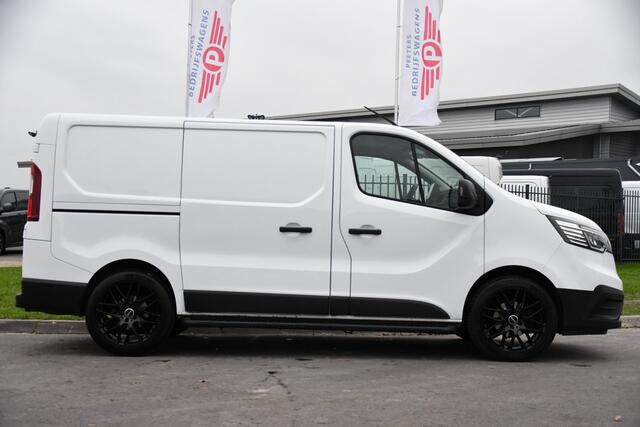 Renault TRAFIC 2.0 dCi T29 L1H1 PB Edition Camera, Cruise, Carplay, LED, Sensoren, Trekhaak, Multimedia, UNIEK!