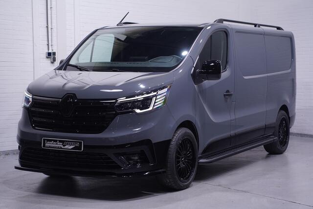 Renault TRAFIC 2.0 DCi 150 pk Black Edition L2H1 Camera, 19" LMV Spoiler V+A, Grille Hoogglans Zwart, Treeplanken, 3-Zits
