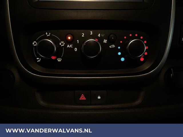 Renault TRAFIC 2.0 dCi 146pk Automaat L1H1 Euro6 Airco | LED | Camera | Navigatie | Cruisecontrol Trekhaak, Parkeersensoren