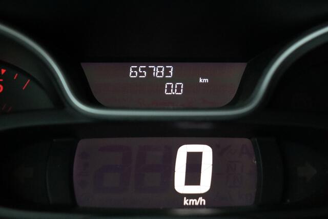 Renault TRAFIC Passenger 2.0 dCi 120 L1H1 | 9 PERS | AIRCO | PDC ACHTER | CRUISE | TREKHAAK |