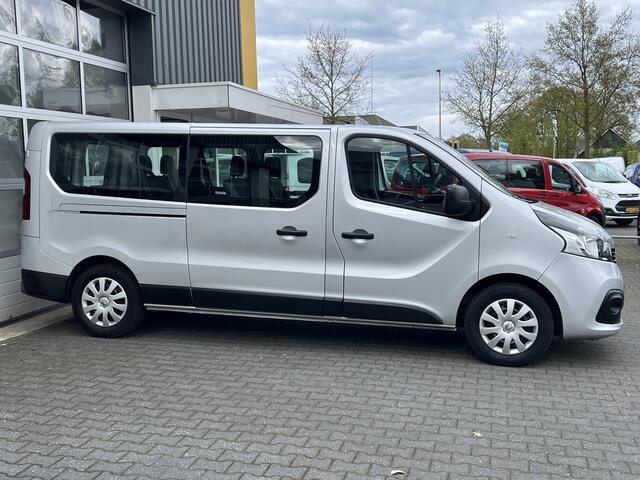 Renault TRAFIC Passenger 1.6 dCi Grand Expression Energy BTW / BPM vrij marge Lengte 2 Airco Cruise control Navigatie PDC 2e eigenaar Combi Kombi Passenger Groepsvervoer Taxi Personenbus