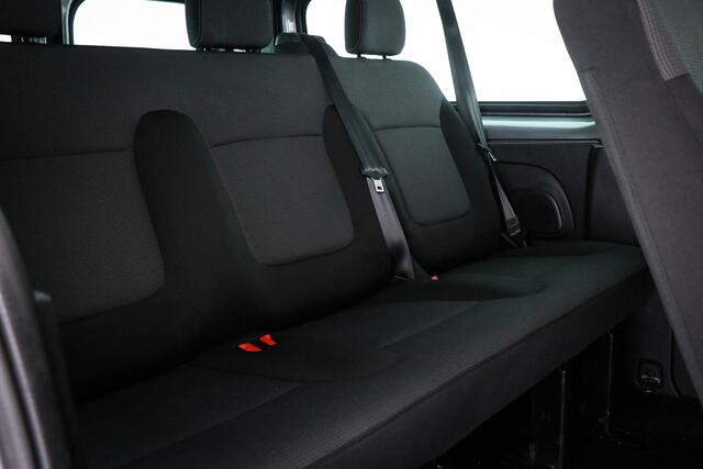Renault TRAFIC Passenger