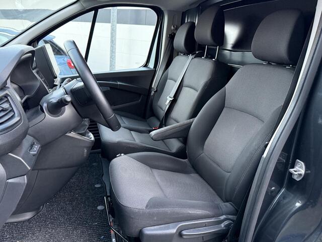 Renault TRAFIC 2.0 dCi 130 T30 L2H1 Work Edition | Trekhaak | Camera | Navigatie | Dealer Onderhouden!