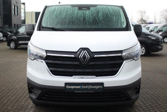 Renault TRAFIC 2.0dCi 130pk T30 L2H1 DC | 6-Zits | Carplay/Android | Camera | Lease 609,- p/m