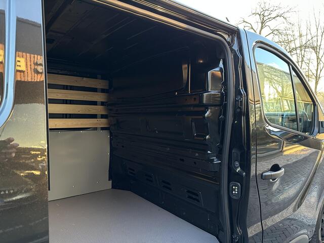 Renault TRAFIC 2.0 dCi 130 T30 L2H1 Work Edition Airco LED DAB+ Cruise PDC Schuifdeur Rechts