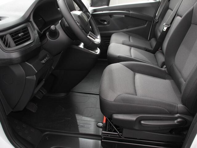 Renault TRAFIC 2.0 Blue dCi 130 T30 L2H1 Advance Demo ! | Navigatie | Airco | Lichtmetalen velgen | Betimmering | Trekhaak | Parkeer sensoren | Dab