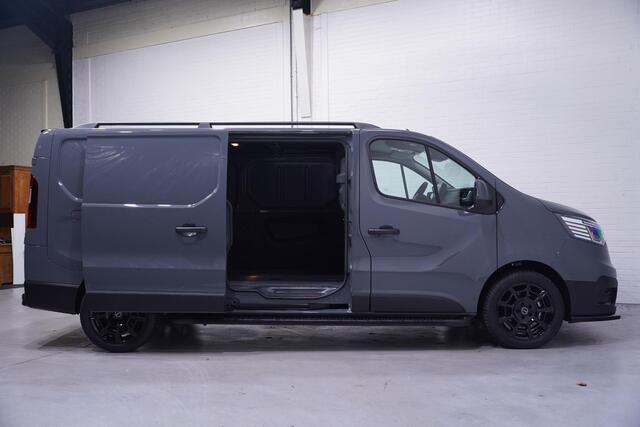 Renault TRAFIC 2.0 DCi 130 pk Black&Grey Edition L2 BPM vrij Airco, Camera, 18" LMV, LED Koplampen, Spoilers V+A, Zwarte Grille, 3-Zits