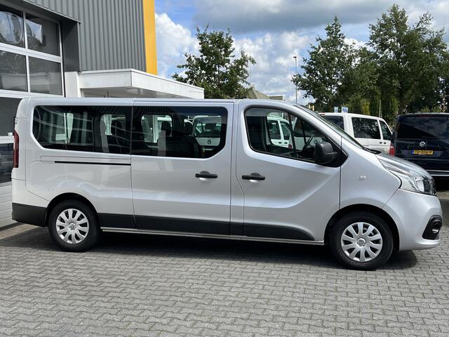 Renault TRAFIC Passenger 1.6 dCi Grand Expression Energy BTW / BPM vrij marge Lengte 2 Airco Cruise control Navigatie PDC 2e eigenaar Combi Kombi Passenger Groepsvervoer Taxi Personenbus L2 H1 Euro 6