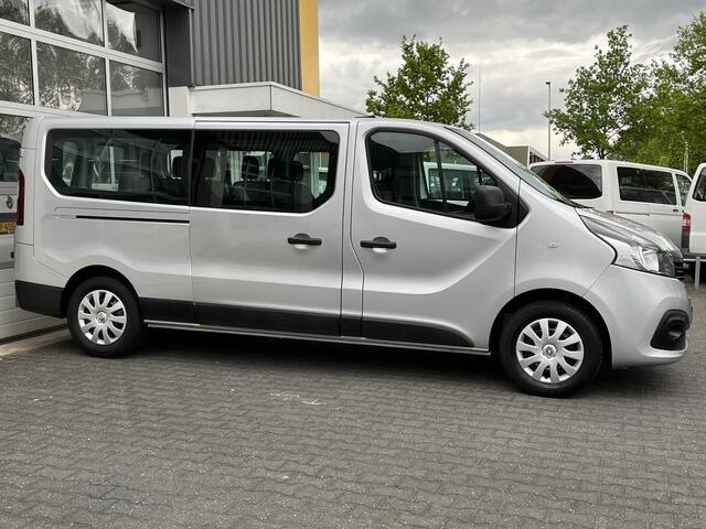 Renault TRAFIC Passenger 1.6 dCi Grand Expression Energy BTW / BPM vrij marge Lengte 2 Airco Cruise control Navigatie PDC 1e eigenaar Combi Kombi Passenger Groepsvervoer Taxi Personenbus