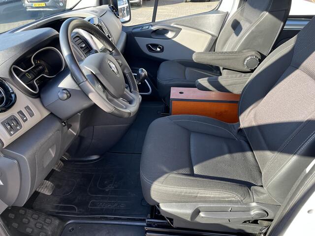 Renault TRAFIC Passenger 9 persoons 1.6 dCi Grand Expression BTW / BPM vrij marge Lengte 2 Airco Cruise control Navigatie PDC 1e eigenaar Combi Kombi Passenger Groepsvervoer Taxi Personenbus