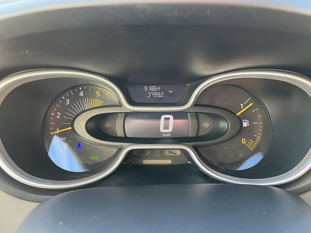 Renault TRAFIC Passenger 9 persoons 1.6 dCi Grand Expression BTW / BPM vrij marge Lengte 2 Airco Cruise control Navigatie PDC 1e eigenaar Combi Kombi Passenger Groepsvervoer Taxi Personenbus