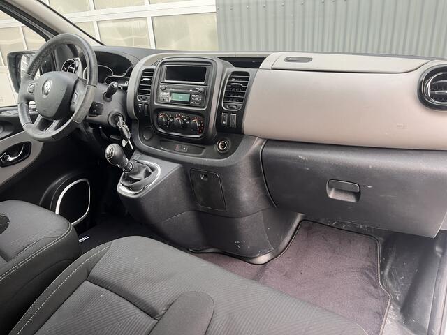 Renault TRAFIC 1.6 dCi T29 L2H1 Airco Cruise controle 3-Persoons Telefoonverbinding Achterruitrij camera Parkeersensoren achter 1e eigenaar Euro 6 Dealer onderhouden