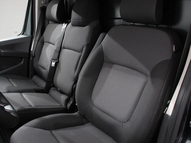 Renault TRAFIC 2.0 Blue dCi 110 T30 L2H1 Advance | DEMO! | Navigatie | bluetooth | DAB | Camera | Airco | Trekhaak | Houten bekleding | Lichtmetalen velgen
