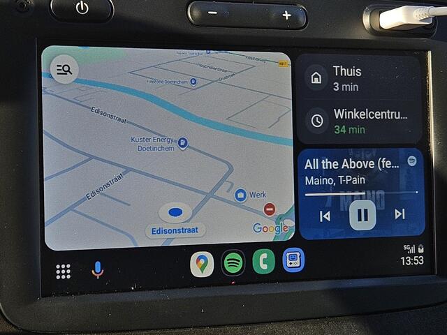 Renault TRAFIC 2.0 dCi 145 T29 L2H1 Comfort / 1e Eigenaar / Dealer Onderhouden / Navigatie / Android Auto / Achteruitrijcamera / betimmering wand lat / dakdragers / All Season Banden / Cruise Control / Airco / PDC