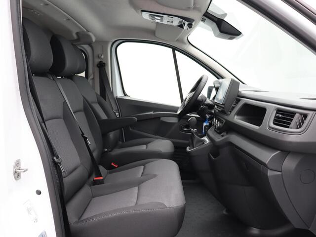 Renault TRAFIC 2.0 dCi 150pk T30 L2H1 Work Edition | Dubbel cabine | Bumpers in kleur | 17" LMV |