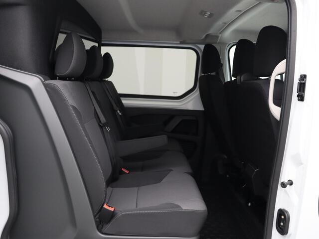 Renault TRAFIC 2.0 dCi 150pk T30 L2H1 Work Edition | Dubbel cabine | Bumpers in kleur | 17" LMV |