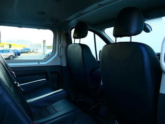 Renault TRAFIC 2.0 dCi 145 T29 L2H1 DC Luxe *AUTOMAAT* - Trekhaak, camera, clima, cruise, betimmering