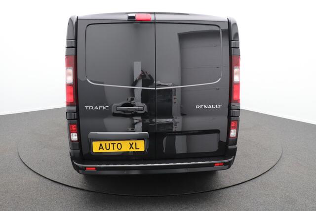 Renault TRAFIC 2.0 Aut. 170 PK T30 L2H1 RS-Line 3-Pers Camera Stoelverw.