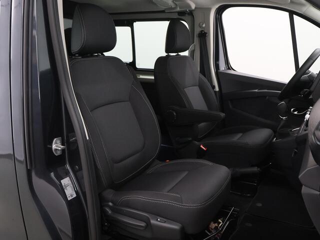 Renault TRAFIC 2.0 dCi 170PK | L2H1 | DC | Anniversary | Automaat | Schuifdeur L+R | Climate Control | Spoilerpakket | 17" LM Velgen | Treeplanken | NIEUW |