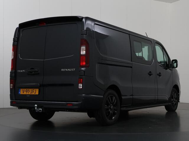 Renault TRAFIC 2.0 dCi 170PK | L2H1 | DC | Anniversary | Automaat | Schuifdeur L+R | Climate Control | Spoilerpakket | 17" LM Velgen | Treeplanken | NIEUW |