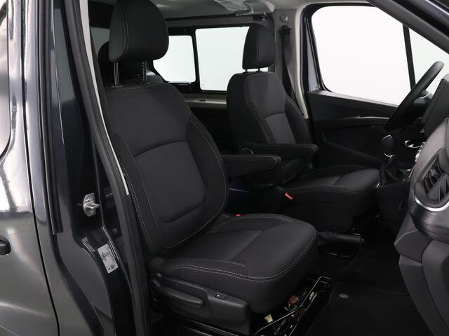 Renault TRAFIC 2.0 dCi 170PK | L2H1 | DC | Anniversary | Automaat | Schuifdeur L+R | Climate Control | Spoilerpakket | 17" LM Velgen | Treeplanken | NIEUW |