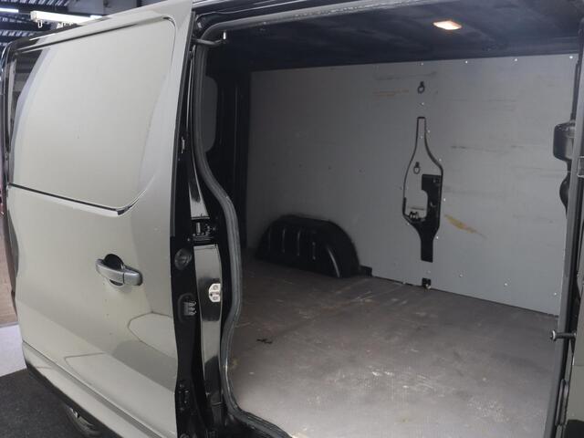 Renault TRAFIC 2.0 dCi 145 T29 L2H1 Luxe
