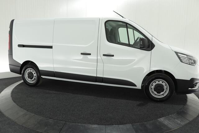 Renault TRAFIC 2.0 dCi 150 T30 L2H1 Comfort | Parkeersensoren | Vloerplaat | Airco | Navigatie | Apple Carplay