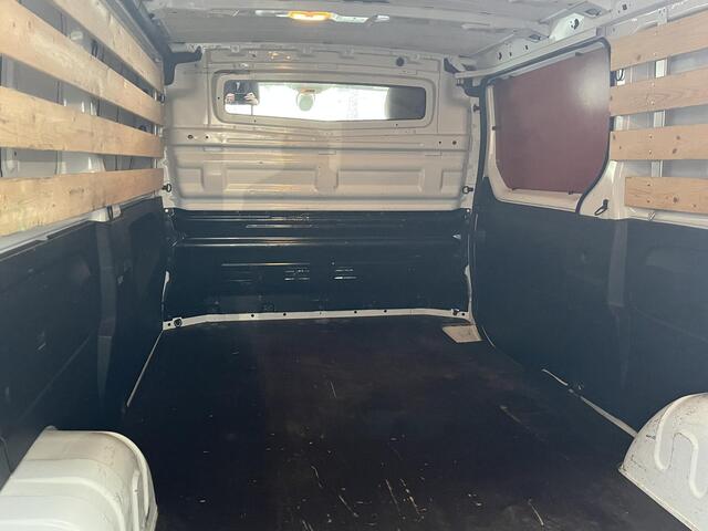 Renault TRAFIC 2.0 dCi 145 T29 L2H1 Luxe CRUISE CONTROL / TREKHAAK / PARKEERSENSOREN / NAVI / AUTOMAAT / DEALER ONDERHOUDEN!!