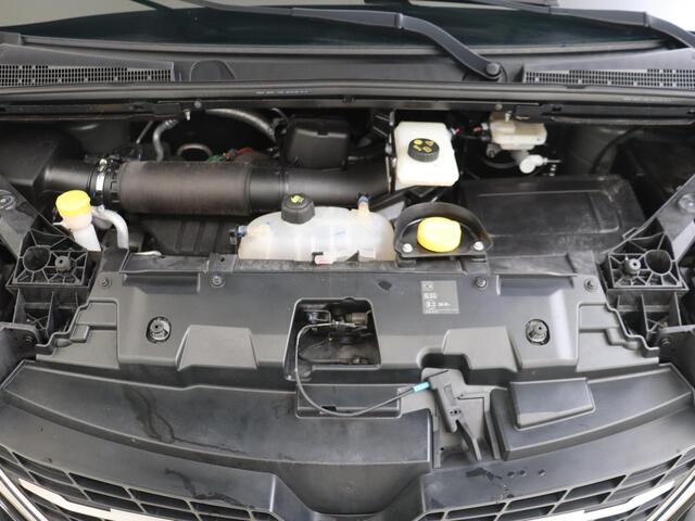 Renault TRAFIC 2.0 dCi 145 T29 L2H1 Luxe | Automaat | Leder | Trekhaak | Achteruitrijcamera | Navigatie | Climate Control