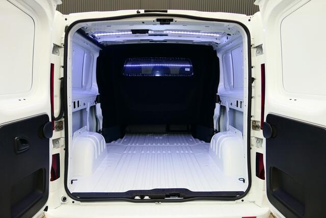 Renault TRAFIC 2.0 dCi 170 T29 L2H1 DC Luxe *AUTOMAAT* - Trekhaak, navi, adaptive cruise