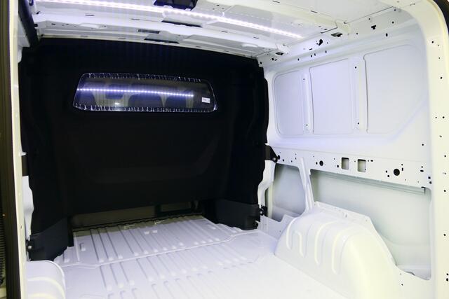 Renault TRAFIC 2.0 dCi 170 T29 L2H1 DC Luxe *AUTOMAAT* - Trekhaak, navi, adaptive cruise