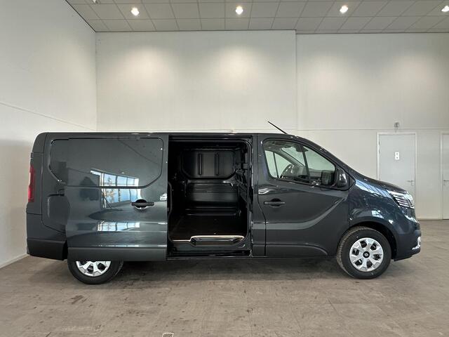 Renault TRAFIC L2H1 2.0 dCi 130 T30 Advance | Alarm | Trekhaak | Navigatie | Vloerplaat | Achteruitrijcamera | All season banden | Van: ¤ 36.654,- nu rijklaar voor: ¤ 31.248,-