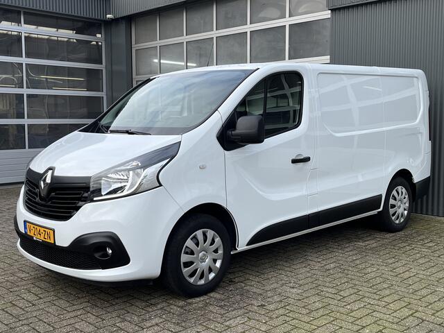 Renault TRAFIC 1.6 dCi 126 PK L1H1 BPM vrij Airco Cruise Controle 3 persoons Trekhaak 2500kg Euro 6 Dealer onderhouden 1e eigenaar