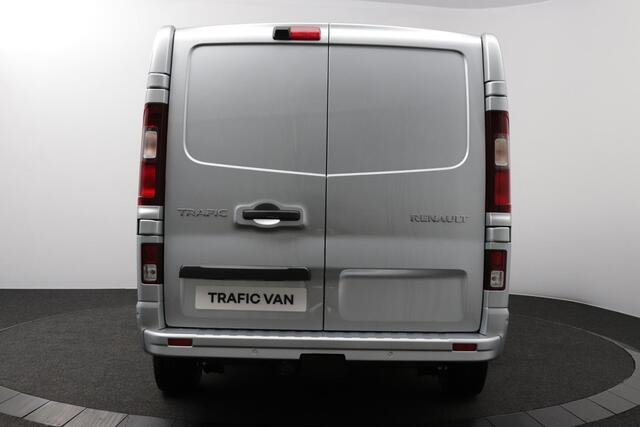 Renault TRAFIC 2.0 Blue dC1 150 EDC T30 L2H1 Extra