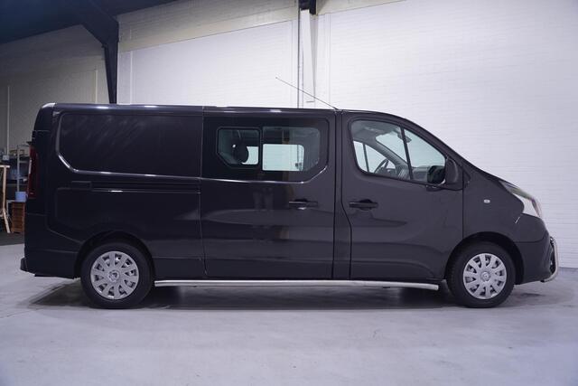 Renault TRAFIC 1.6 dCi 120 pk L2 Dubbel Cabine 2x Schuifdeur Airco, Navi, Trekhaak, Bull en Sidebars, 6-Zits