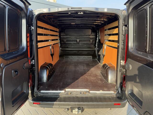 Renault TRAFIC 2.0 DCI 120 PK / L2H1 / 1e EIG. / AIRCO / CRUISE / TREKHAAK / LED / DAB / 3-ZITS