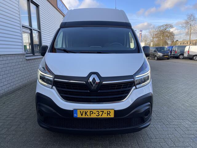 Renault TRAFIC 2.0 dCi 170pk T29 L2H2 Comfort / vaste prijs rijklaar ¤ 19.950 ex btw / lease vanaf ¤ 366 / airco / cruise / navigatie / pdc achter / trekhaak / euro 6 diesel / geschikt voor camper ombouw !