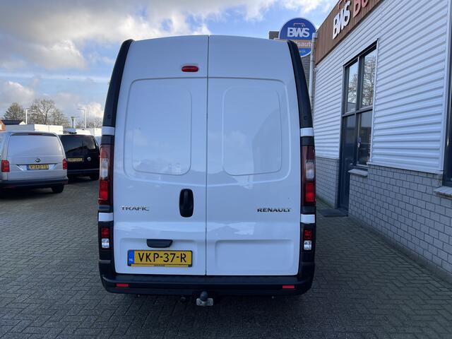 Renault TRAFIC 2.0 dCi 170pk T29 L2H2 Comfort / vaste prijs rijklaar ¤ 19.950 ex btw / lease vanaf ¤ 366 / airco / cruise / navigatie / pdc achter / trekhaak / euro 6 diesel / geschikt voor camper ombouw !