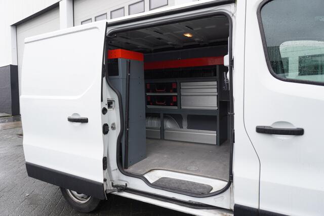 Renault TRAFIC 2.0 dCi 120PK EURO 6 - Airco - Cruise - Trekhaak - ¤ 13.900,- Excl.