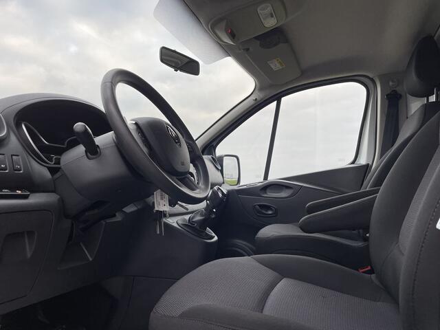 Renault TRAFIC 2.0 dCi 120pk E6 Comfort BPM Vrij! Lease ¤286p/m, Trekhaak, Inrichting, Airco, Navi, PDC, Cruise controle, Onderhoudshistorie aanwezig