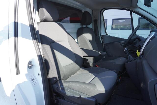 Renault TRAFIC 2.0 dCi 120PK EURO 6 - Airco - Navi - Cruise - ¤13.900,- Excl.