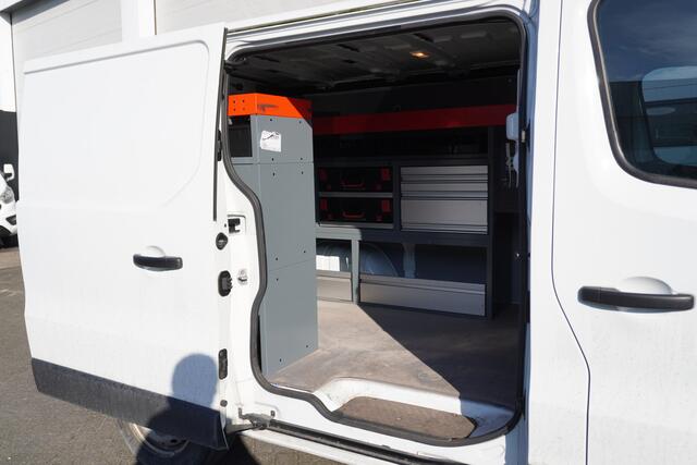 Renault TRAFIC 2.0 dCi 120PK EURO 6 - Airco - Navi - Cruise - ¤13.900,- Excl.