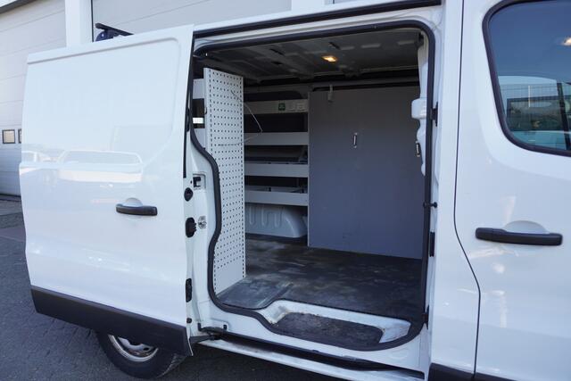 Renault TRAFIC 1.6 dCi EURO 6 - Airco - Navi - Cruise - 2x Schuifdeur ¤14.900,- Excl.