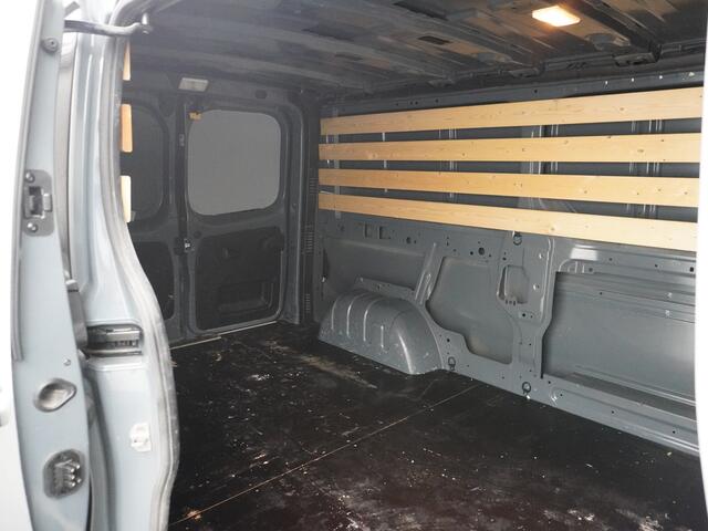 Renault TRAFIC 2.0dCi 146pk AUT-6L2H1 Camera Trekhaak Pdc Airco Cruise Control Elektr.Spiegels+Verwarmd DAB Bluetooth Led Betonplex vloer Lat om Lat SchuifdeurComfort T29 Zeer nette Traffic III Nieuwe model 1e Eigenaar Euro 6d t