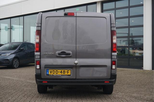 Renault TRAFIC 1.6 dCi T29 120 L2H1 Luxe