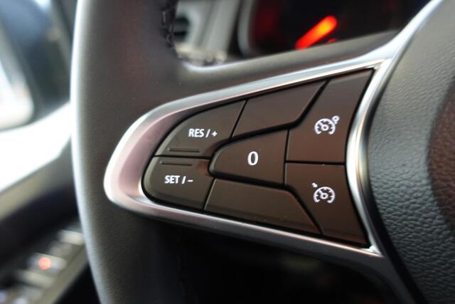 Renault TRAFIC 2.0 150PK T30 L2H1 BPM VRIJ! BPM VRIJ! Airco Bluetooth Camera Cruise PDC Trekhaak