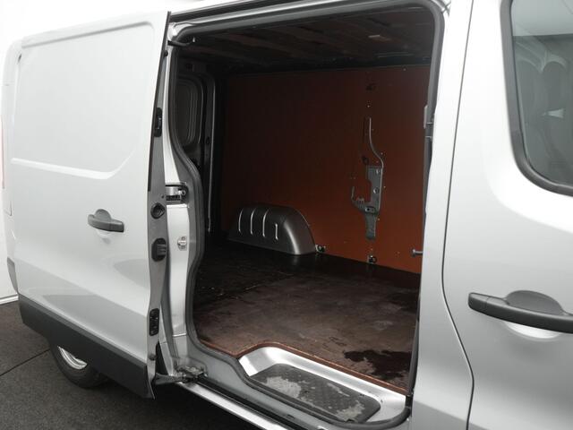 Renault TRAFIC 1.6 dCi T29 L2H1 Comfort - Achteruitrijcamera - Navigatie