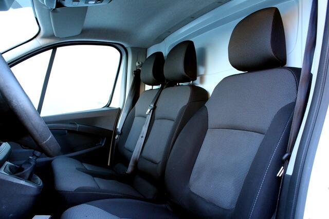 Renault TRAFIC 2.0 dCi 110 T29 Comfort 1eEIG! TREKHK DAB BLUET PDC '23