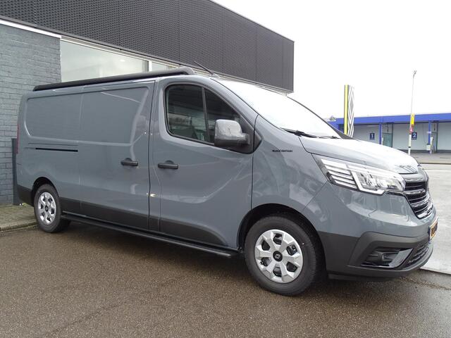 Renault TRAFIC 2.0 Blue dC1 150 EDC T30 L2H1 Advance BLACK EDITION / TREKHAAK / SIDEBARS
